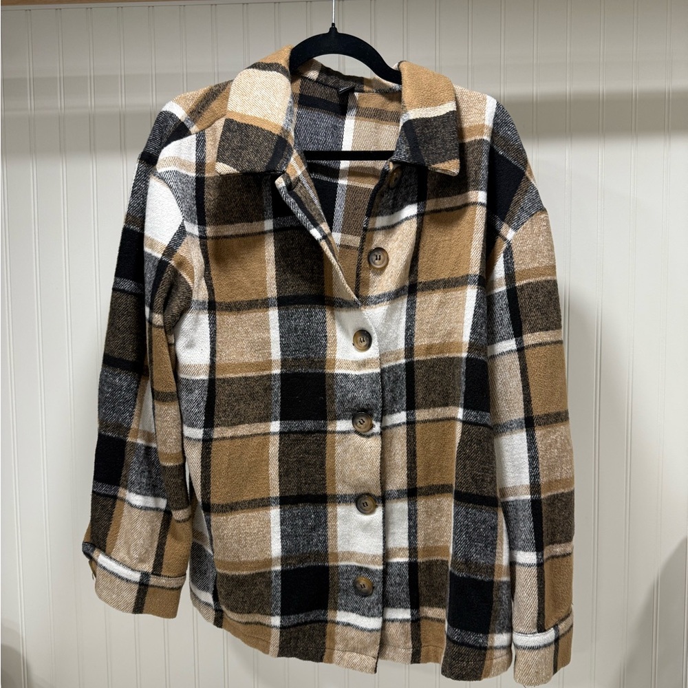 SHEIN Checkered Tan and Black Shacket